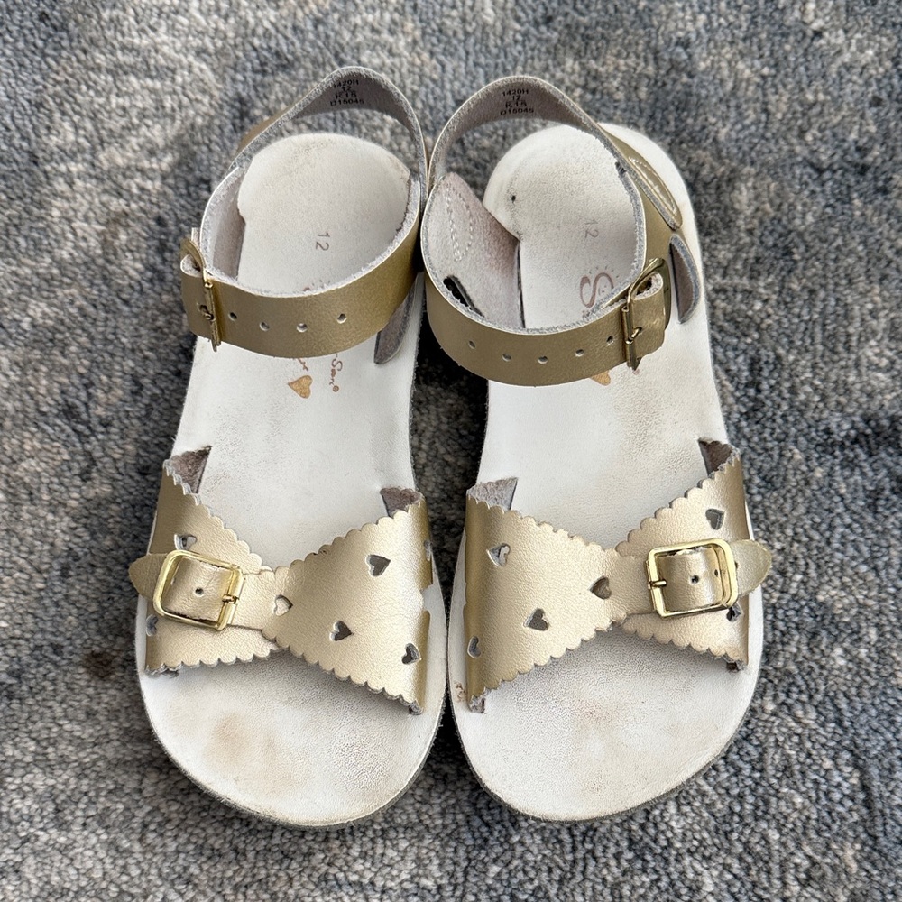 Sun San by Salt-Water Gold Kids Sandals with Heart Cutouts size 12